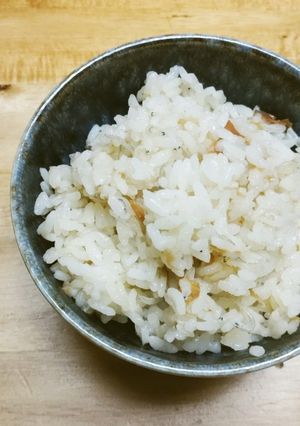 ちりめんじゃこと梅干しの炊き込みご飯-レシピのメイン写真