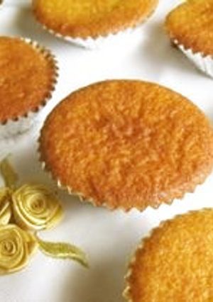 ホットケーキミックスで超簡単マドレーヌ-レシピのメイン写真