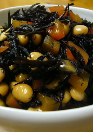 圧力鍋で♪　ひじきとお豆の煮物-レシピのメイン写真