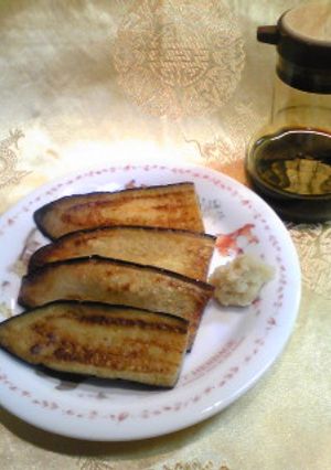 フライパンで簡単♪茄子のオイル焼き-レシピのメイン写真