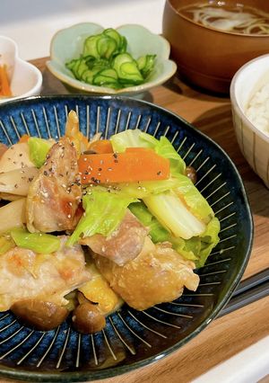 鶏ももとキャベツのコンソメバター炒め-レシピのメイン写真