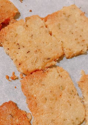 チーズとローズマリーのおつまみクッキー-レシピのメイン写真