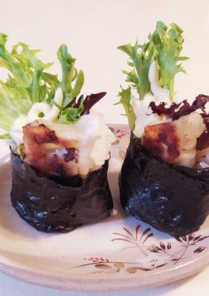 餃子サラダおにぎり-レシピのメイン写真