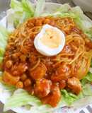 トウモロコシ麺のトマトソース和えサラダ風