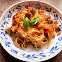 รูปของ ナスのスパゲッティ(アラ・メランザーネ)