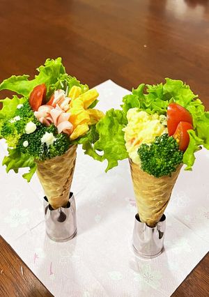 シュガーコーンで花束サラダ-レシピのメイン写真
