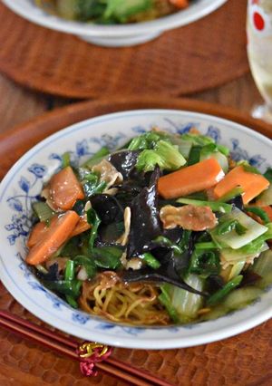 野菜がたっぷり摂れるかた焼きあんかけそば-レシピのメイン写真