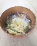 しょうがとネギと大根の温まるスープ