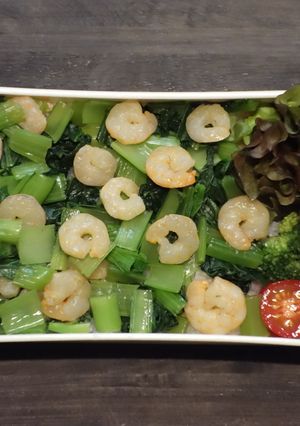 えびと小松菜のめんつゆ和えの丼弁当-レシピのメイン写真
