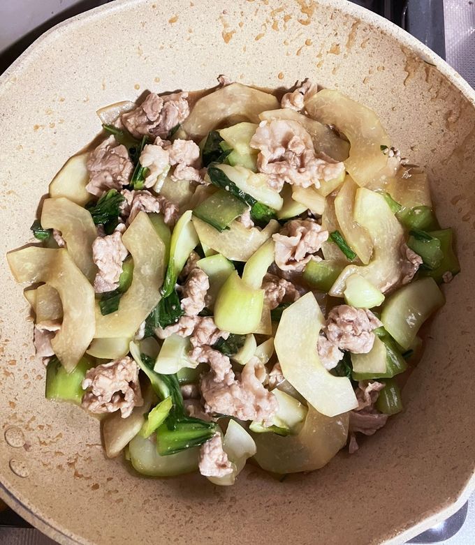 豚肉と青梗菜と青瓜のオイスターソース炒め-レシピのメイン写真