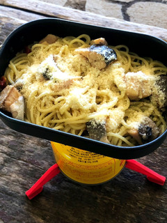 ▲山ごはん▲アヒージョ缶で茹で切りパスタ-レシピのメイン写真