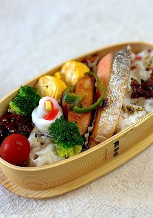 寂しいお弁当はブロッコリーで彩りプラス-レシピのメイン写真
