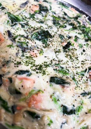 鮭とほうれん草のチーズクリーム煮-レシピのメイン写真