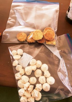 卵1つで鳩サブレとメレンゲクッキー-レシピのメイン写真