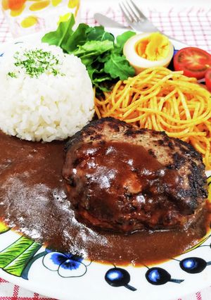 市販ルーで作るハンバーグカレー-レシピのメイン写真