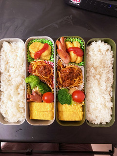 男子高校生弁当 記録10 冷食ナゲット-レシピのメイン写真