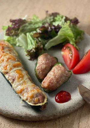 ＊ズッキーニとピーマンの肉詰め＊-レシピのメイン写真
