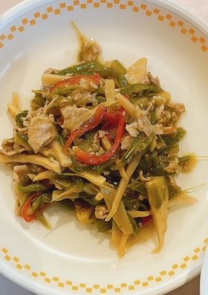 給食＊青椒肉絲（チンジャオロースー）-レシピのメイン写真
