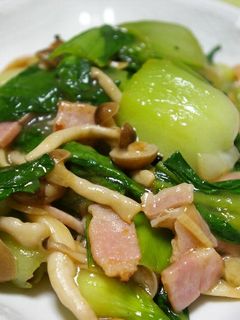 ベーコンとチンゲン菜の簡単炒め-レシピのメイン写真
