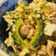 豚こまぎれ肉●豚玉ゴーヤーチャンプルー丼