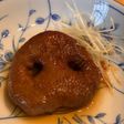 丸ごと豚の鼻(ハナブク)の八角煮