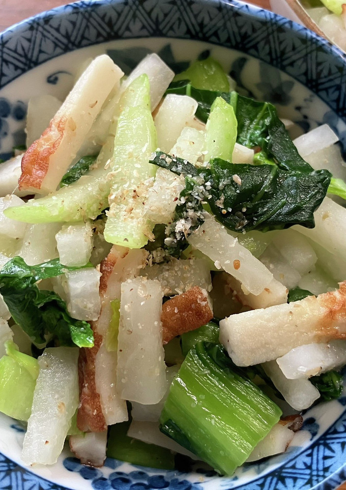 簡単副菜！余り野菜とちくわの白だし炒め-レシピのメイン写真