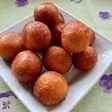 ミルク味のボールドーナツ(グリスワ)