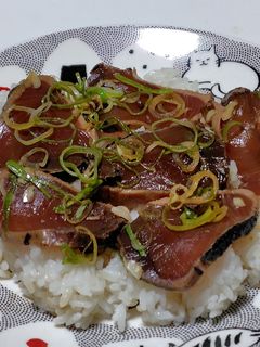 カツオのたたき漬け丼-レシピのメイン写真