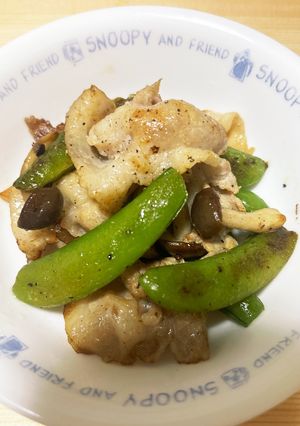 スナップえんどうとしめじと豚バラ炒め-レシピのメイン写真