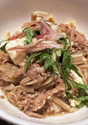 牛肉・キャベツ・エノキ・長ネギの肉豆腐-レシピのメイン写真