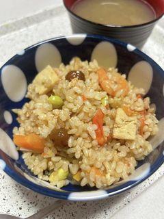 玄米の炊き込みご飯-レシピのメイン写真
