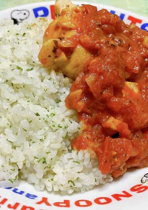 チキンのトマト煮とパルメザンチーズライス-レシピのメイン写真