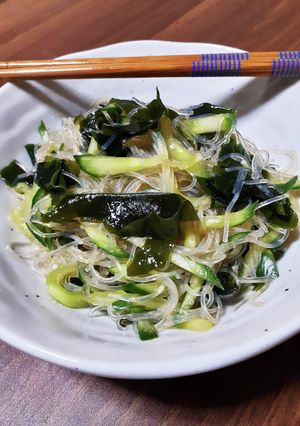 春雨とキュウリ、わかめの酢の物-レシピのメイン写真