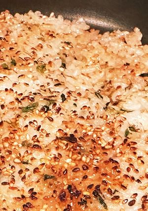 簡単フライパン☆焼きおにぎらず-レシピのメイン写真