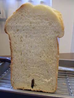 HBで簡単に!ふわふわ食パン-レシピのメイン写真