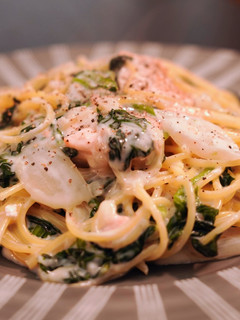 サーモンとほうれん草のクリームパスタ-レシピのメイン写真