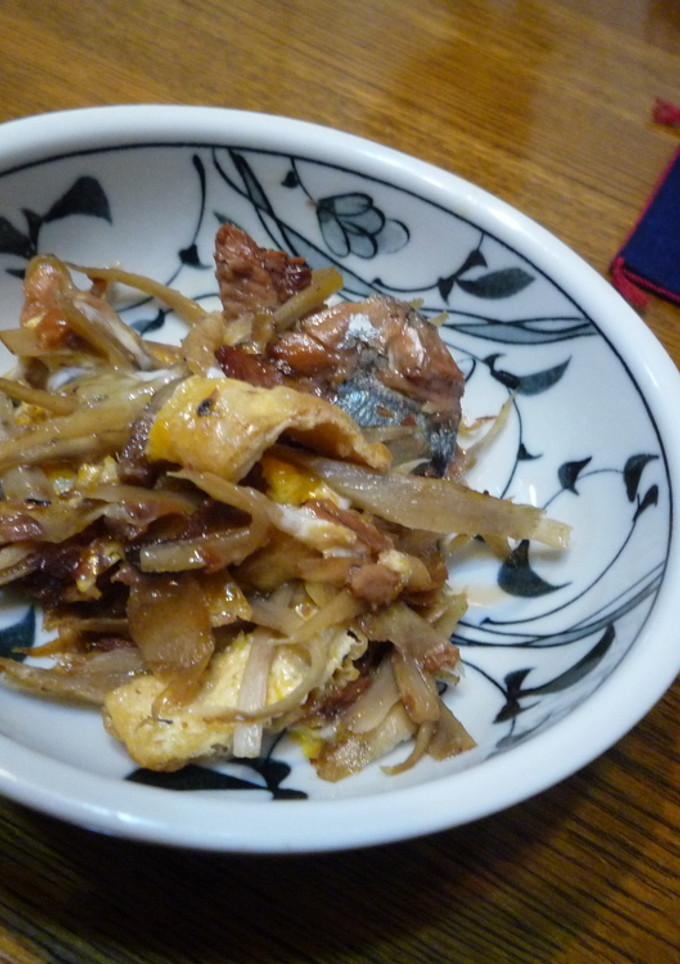 ごぼうとさんまの蒲焼の卵とじ-レシピのメイン写真