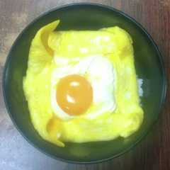 รูปของ スーパーエッグ丼