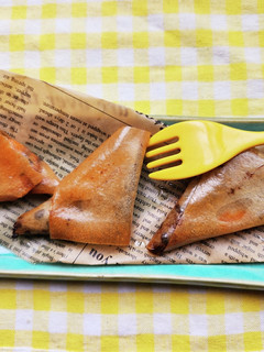 黒豆納豆とウニの三角春巻!-レシピのメイン写真