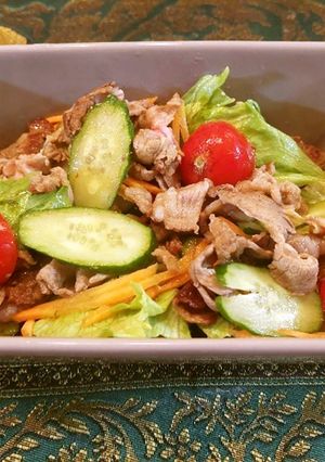 肉も野菜も！牛肉のホットサラダ-レシピのメイン写真