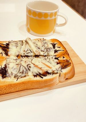 めちゃうま！？簡単ひじきチーズトースト！-レシピのメイン写真