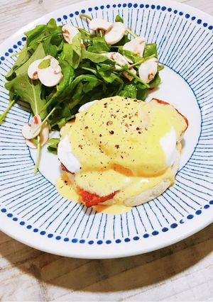 エッグベネディクト-レシピのメイン写真
