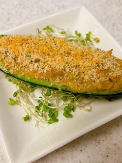 ズッキーニボートのカレーツナマヨ焼き-レシピのメイン写真