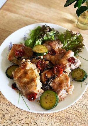 鶏のドライトマト入りハーブ焼き -レシピのメイン写真