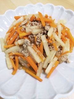 大根とにんじんとひき肉のきんぴら-レシピのメイン写真