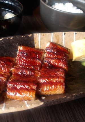 スーパーのウナギをふわトロ食感にする方法-レシピのメイン写真