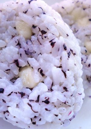 スマートチーズでゆかりおにぎり♪-レシピのメイン写真