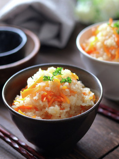 子供に野菜食べさせたい!人参飯♪炊き込み-レシピのメイン写真