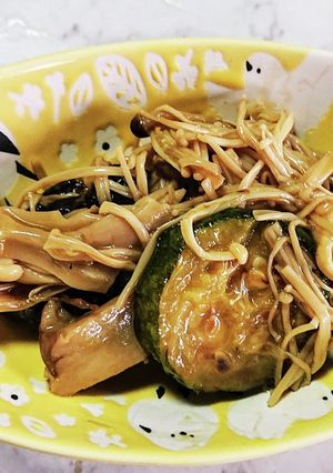 《無塩》ズッキーニときのこのうま煮-レシピのメイン写真