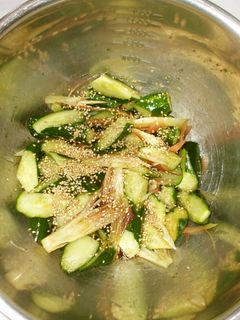 胡瓜みょうが胡麻酢あえ♪簡単夏野菜で-レシピのメイン写真